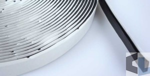 Taśma uszczelniająca LSM1310, czarna, 12mm x 2,5mm x15mb